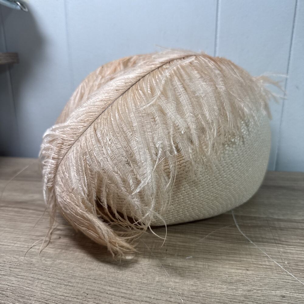 SYLVIA St. Louis New York USA 50s Elegant Feather Cream Hat